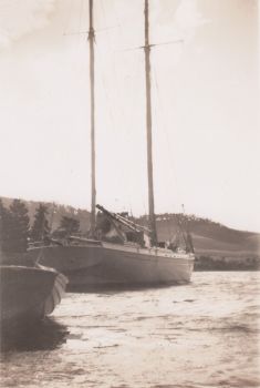 1952 image
