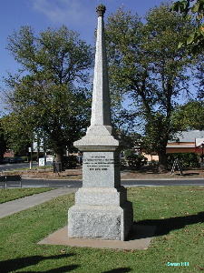 Swan Hill monument 